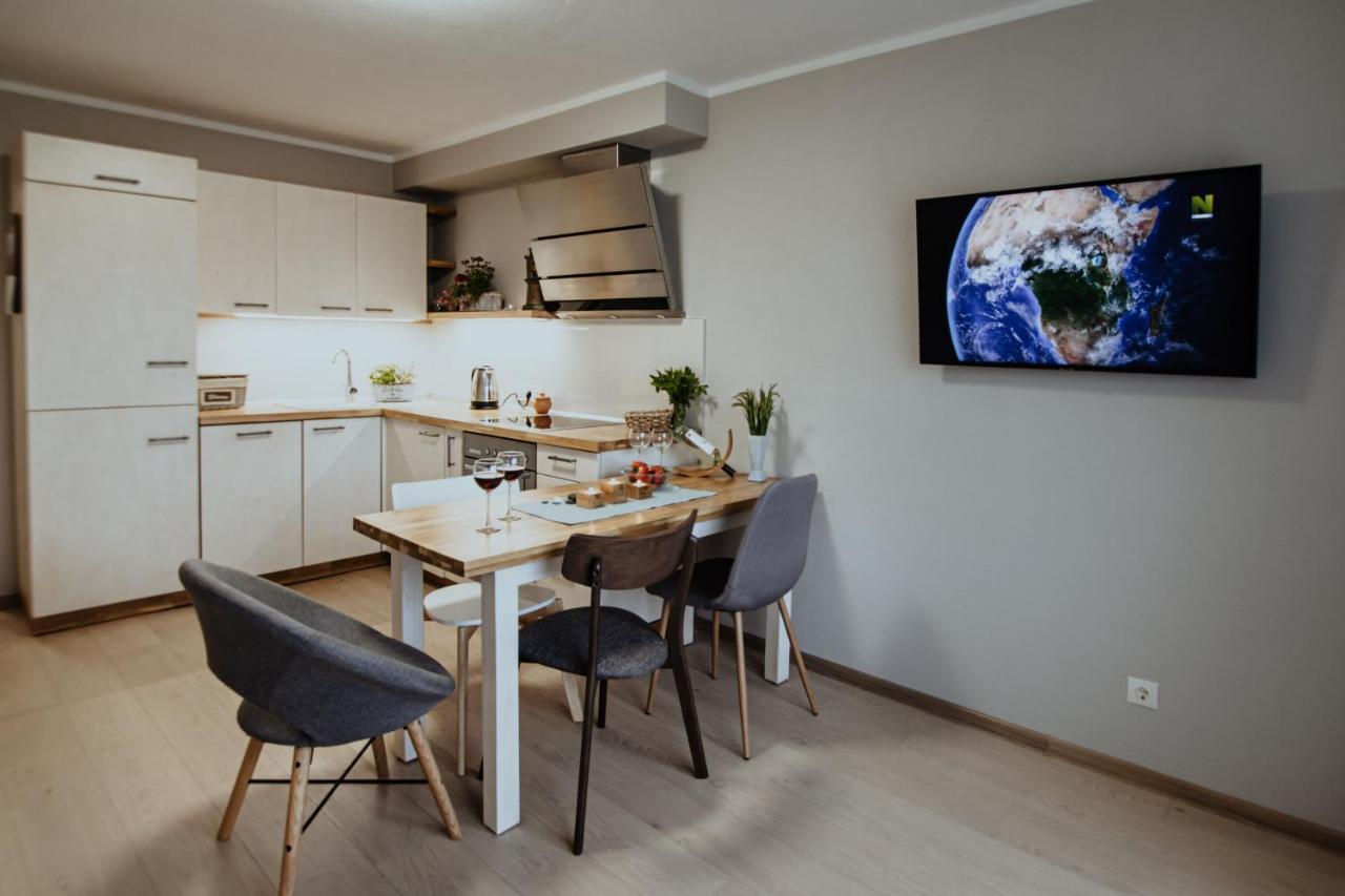 Apartmán Lina Apartamenti Jurkalne Exteriér fotografie